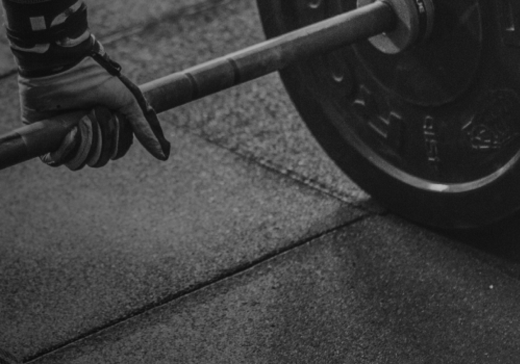man-dead-lifting-mobile