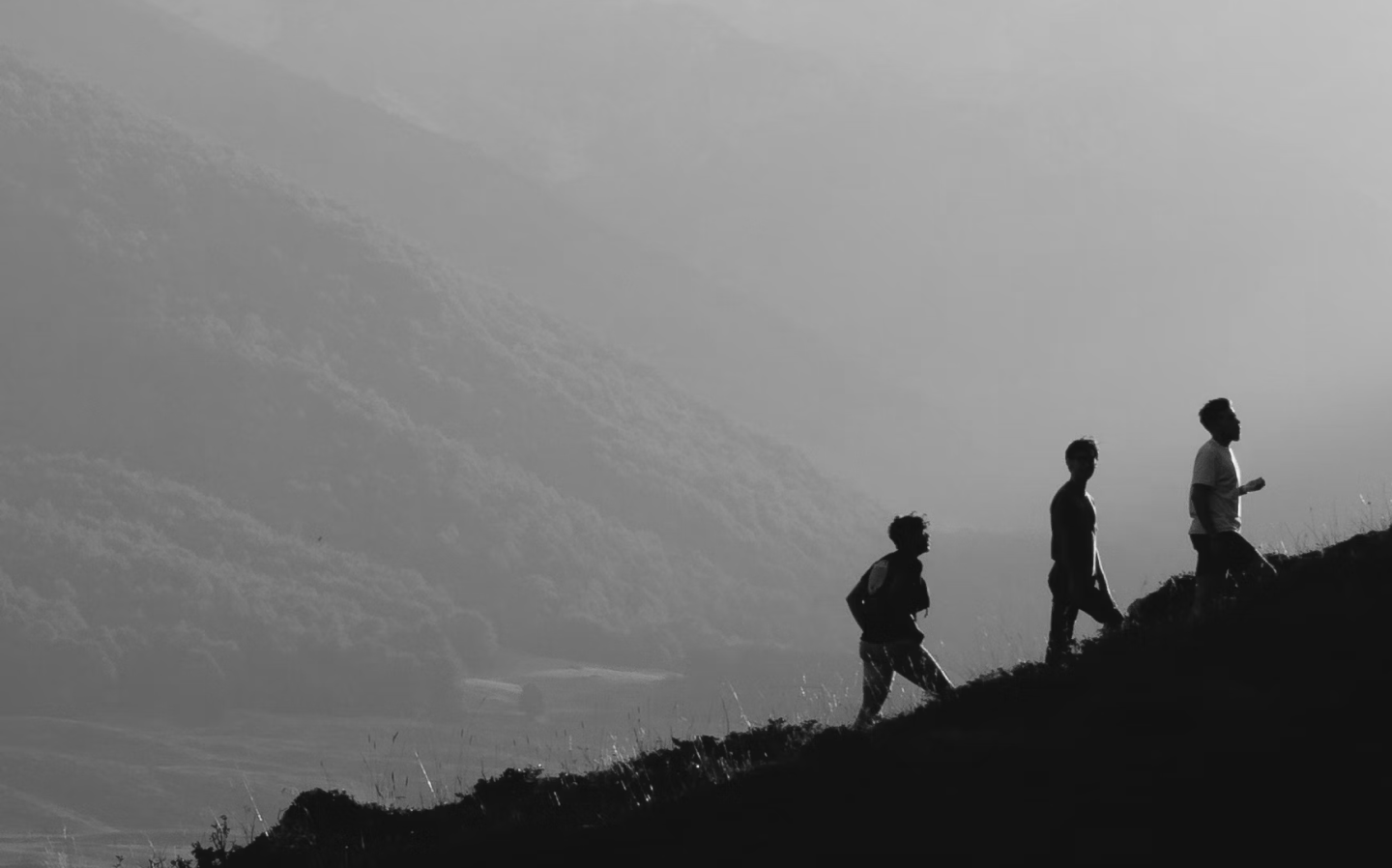 bg-three-hikers-desktop